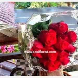 Simply Cute Red Roses